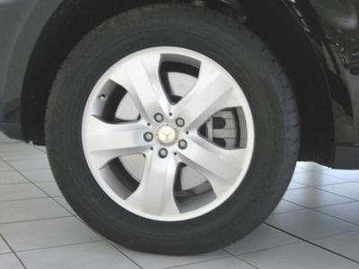 MERCEDES GL CLASS (01/08/2011) -